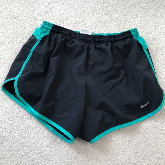 Nike Dri-Fit Running Shorts - Picture 1 of 4
